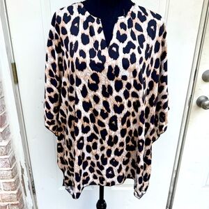 Easel, V-neck, Animal Print, Blouse, Size Small